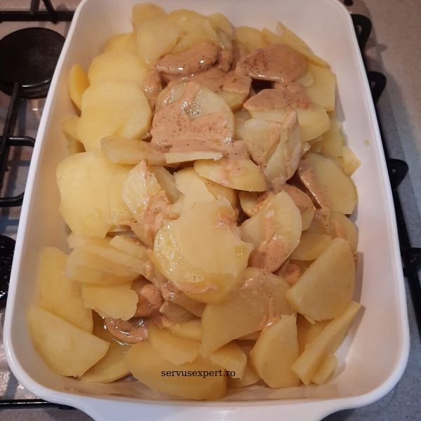 salata de cartofi cu dressing de muștar