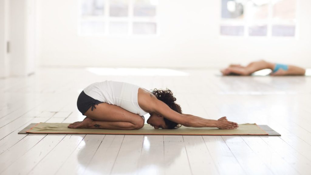 yoga durere nerv sciatic